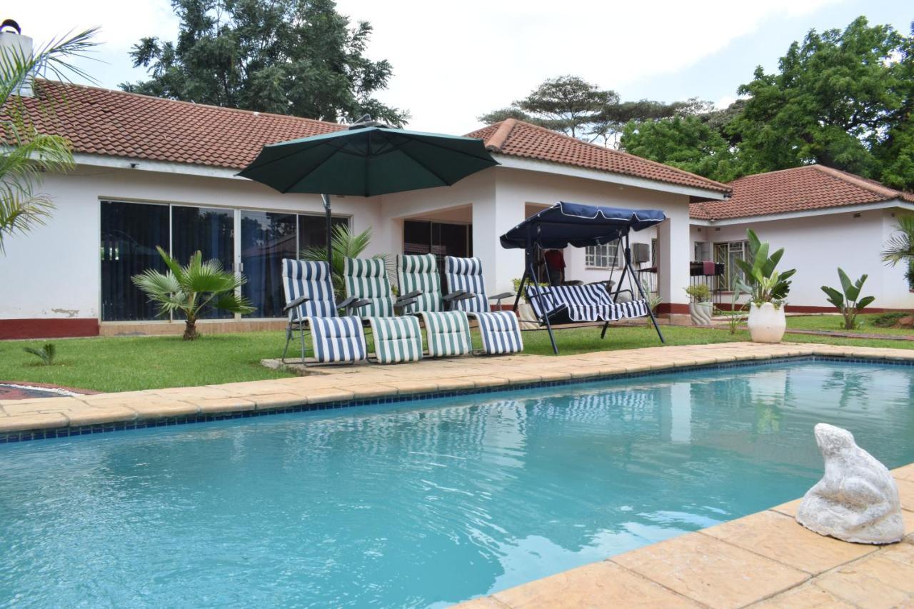 The Crown Inn Guest House Northwood Exteriér fotografie